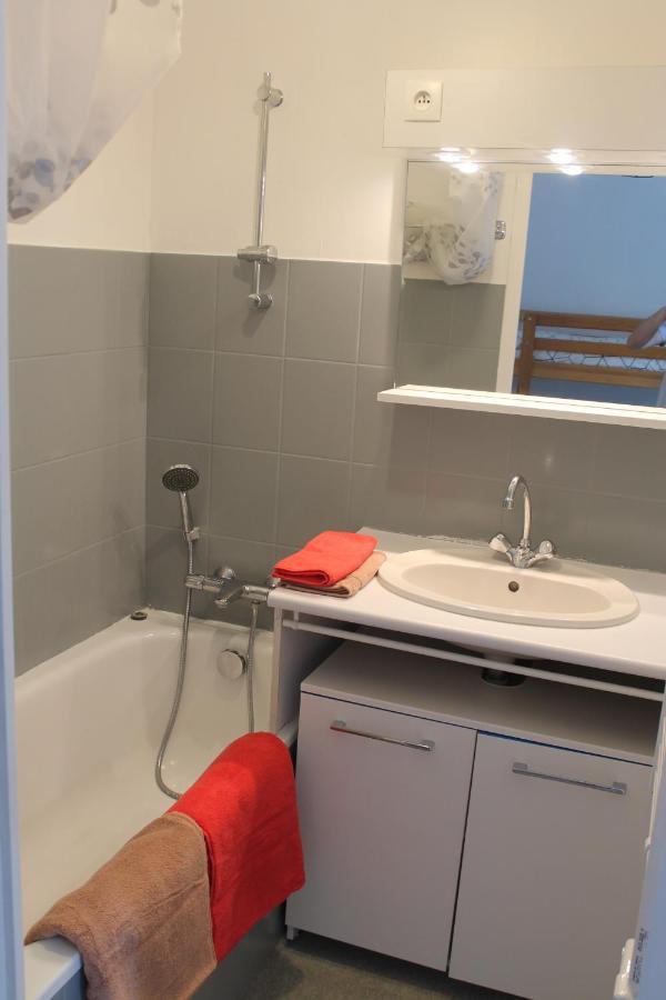 Ferienwohnung Studio Avec Parking Proche Plage Et Centre Royan Exterior foto